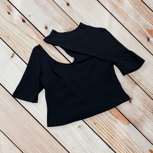 NWT Mint Vanilla M black ribbed mock neck cutout top